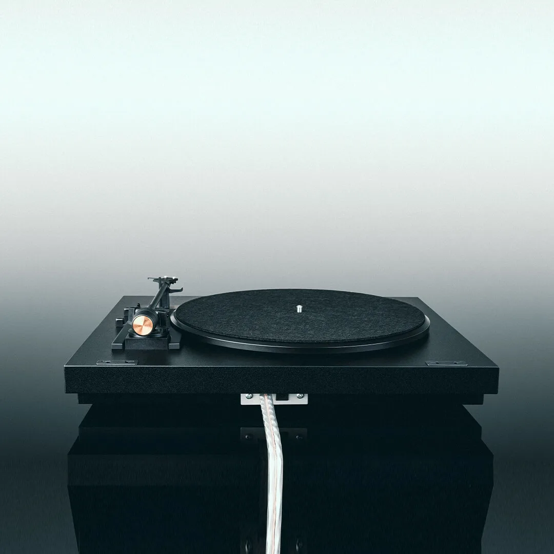 PRO JECT A1 Black OM10 — Tornamesa