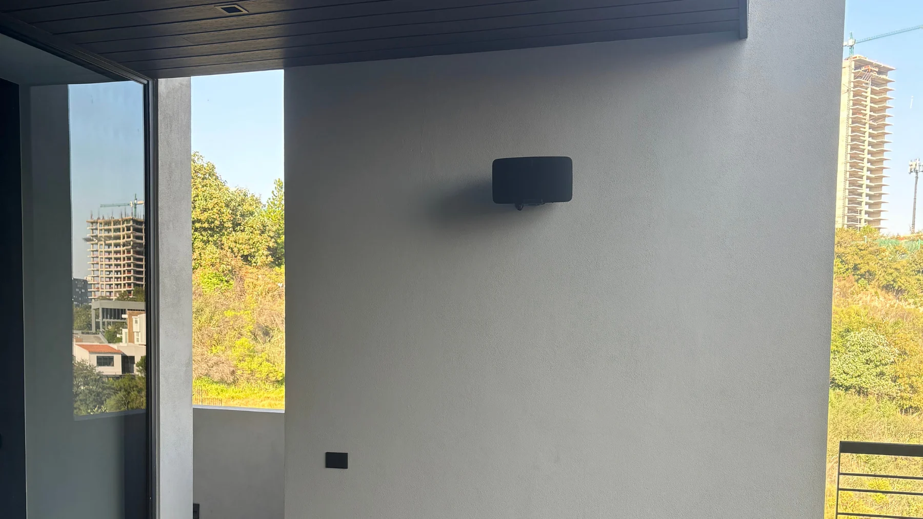 Casa con sistema de audio SONOS — 4
